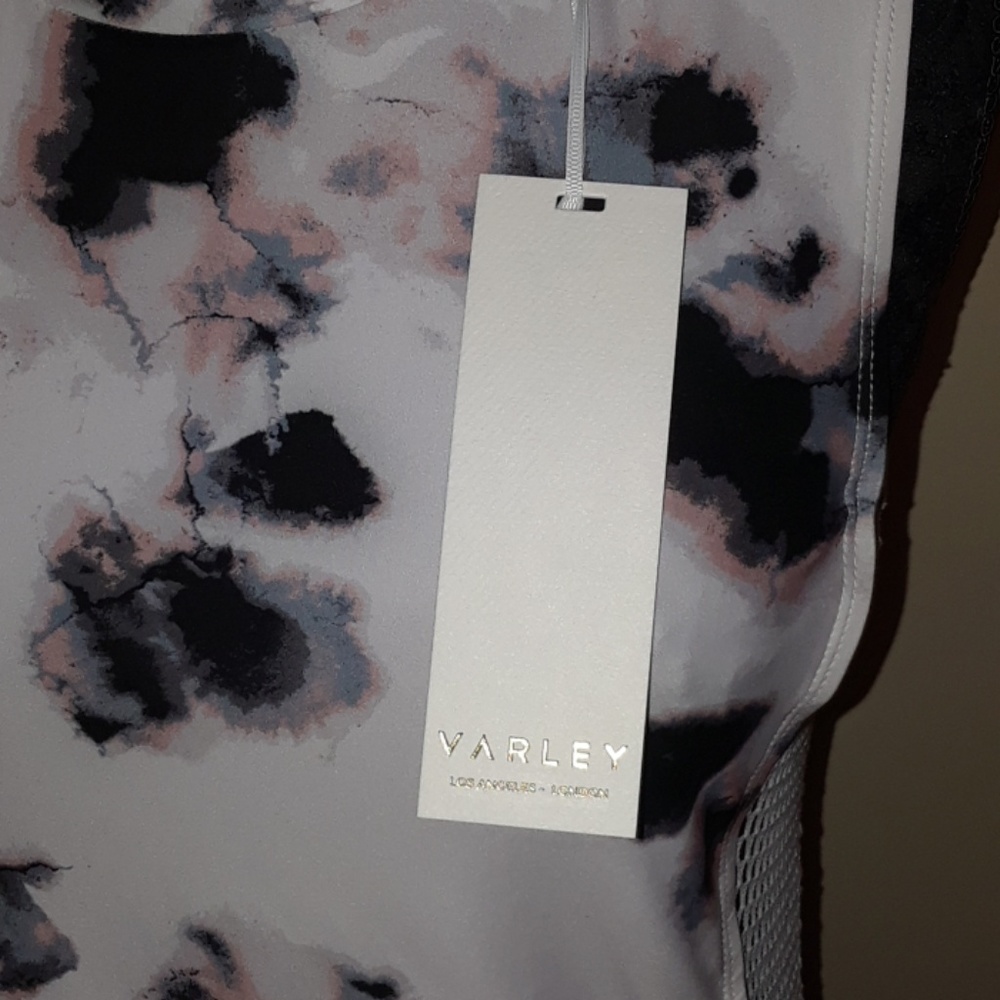 🆕️Varley Active Tank - Picture 5 of 6